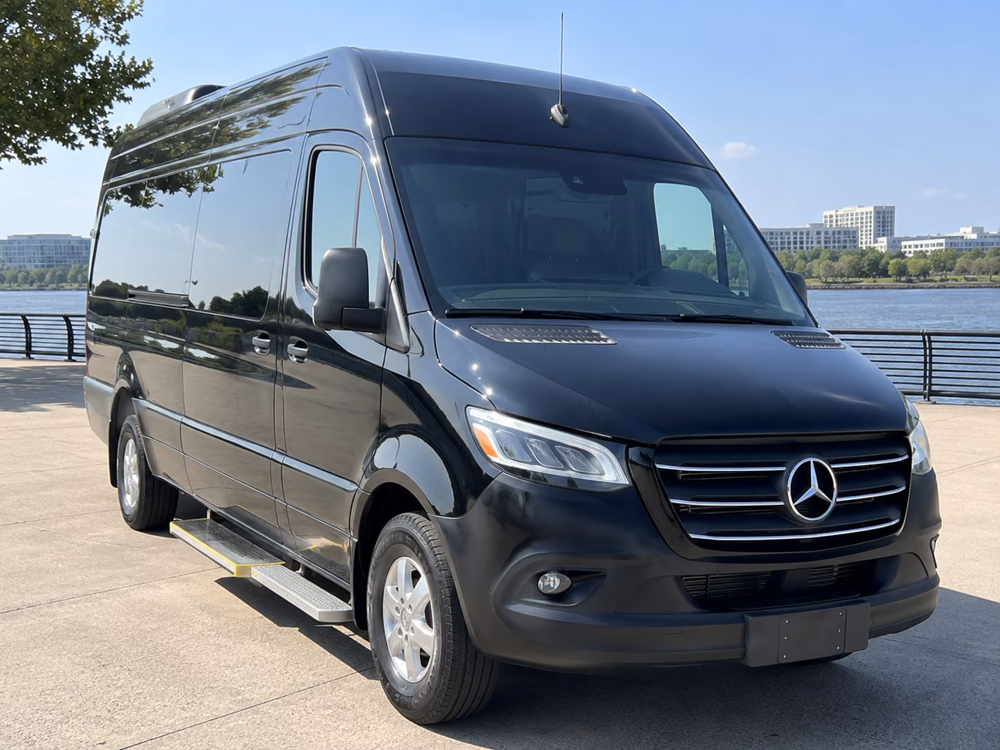 murrieta bus rentals for california road trips and arizona travel